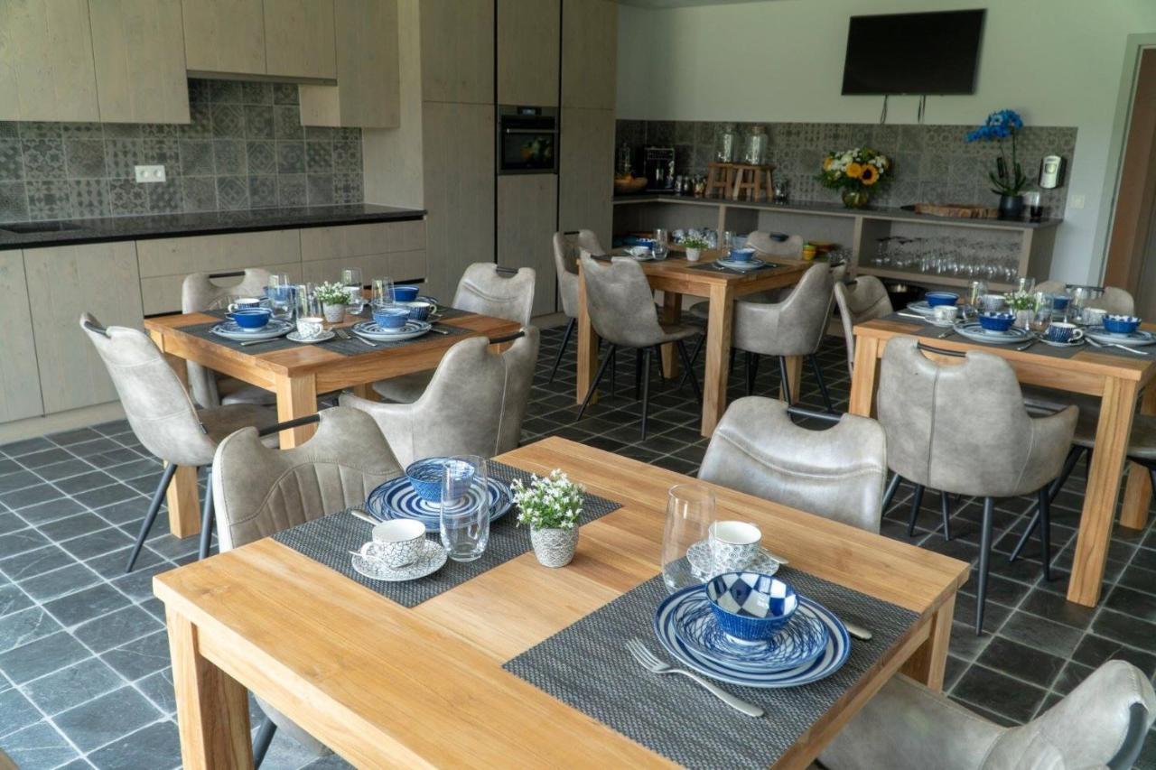 De Worfthoeve Bed and Breakfast Geel Exterior foto